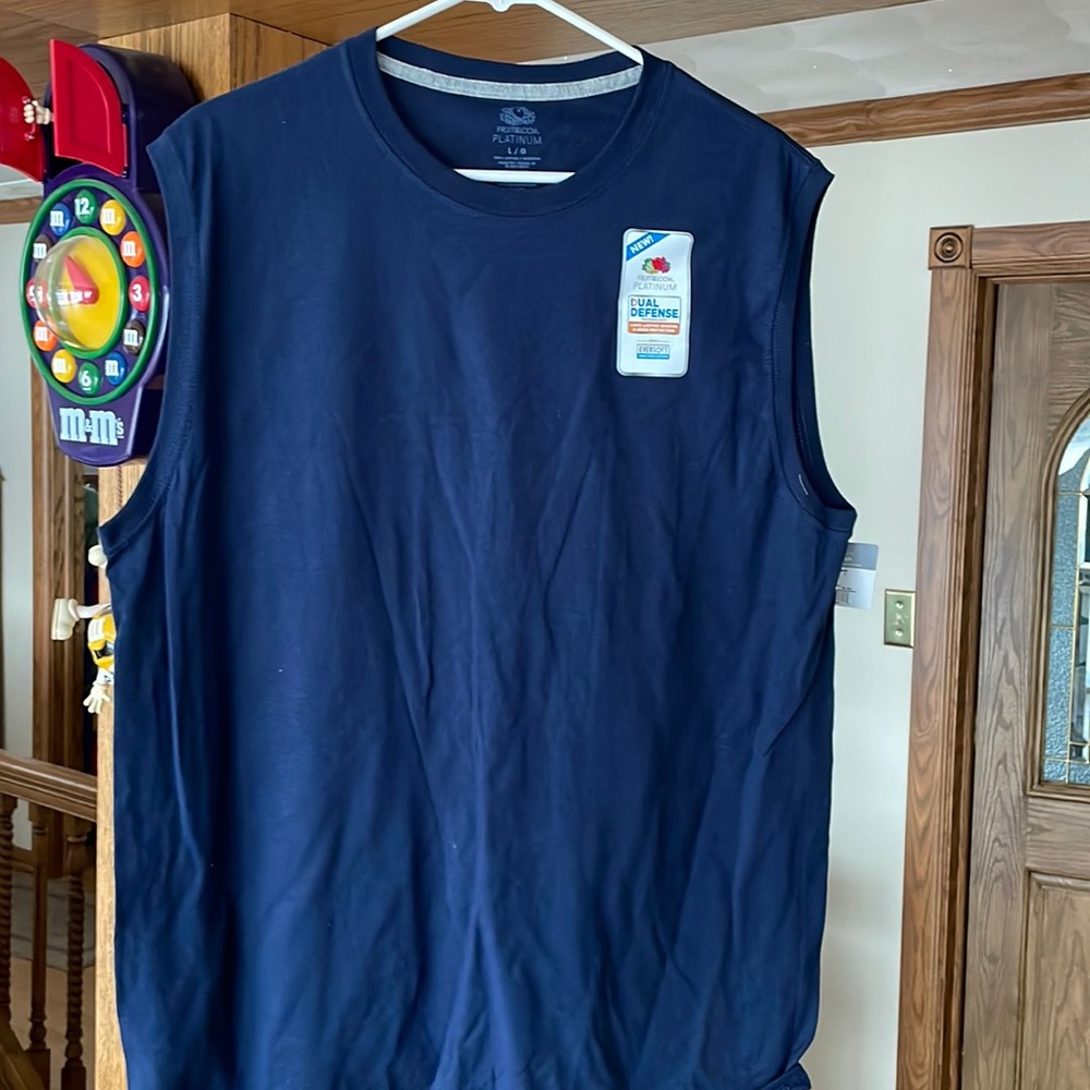 Men’s fruit of the loom dark blue t shirt